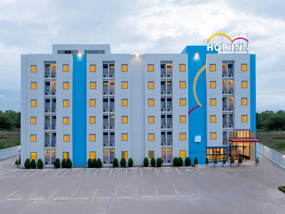 Hop Inn Csiangraj Kültér fotó