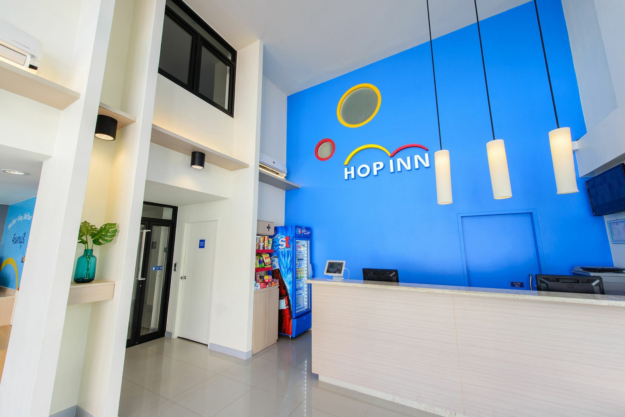Hop Inn Csiangraj Kültér fotó