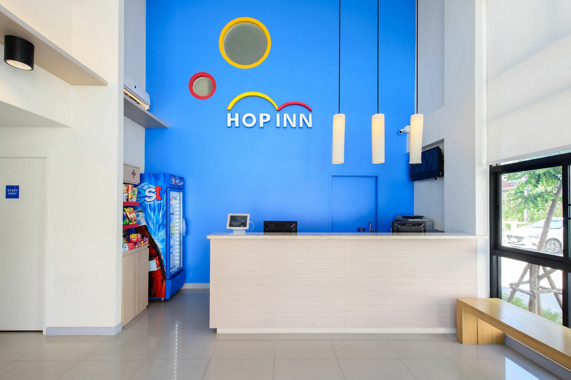 Hop Inn Csiangraj Kültér fotó