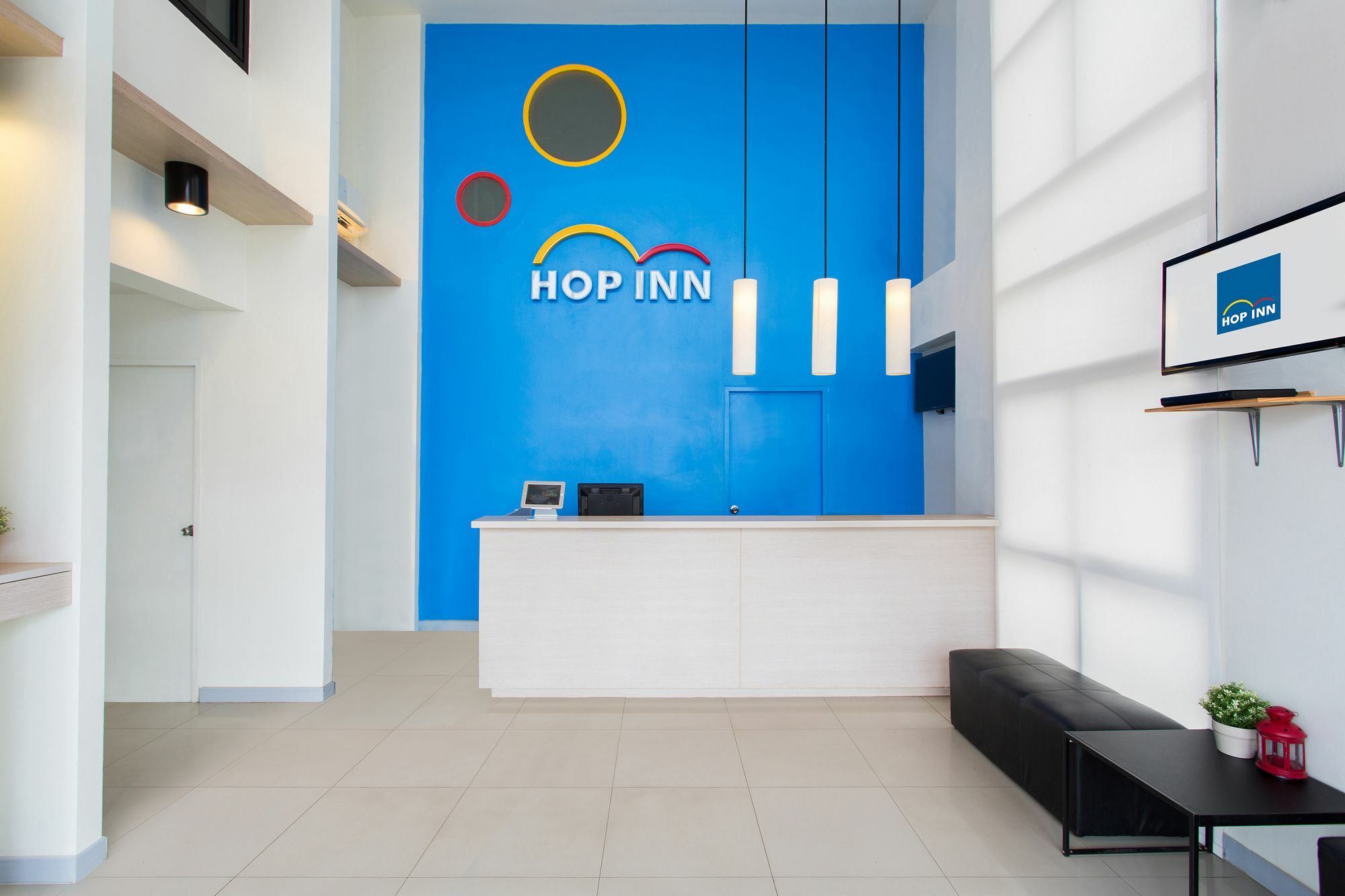 Hop Inn Csiangraj Kültér fotó